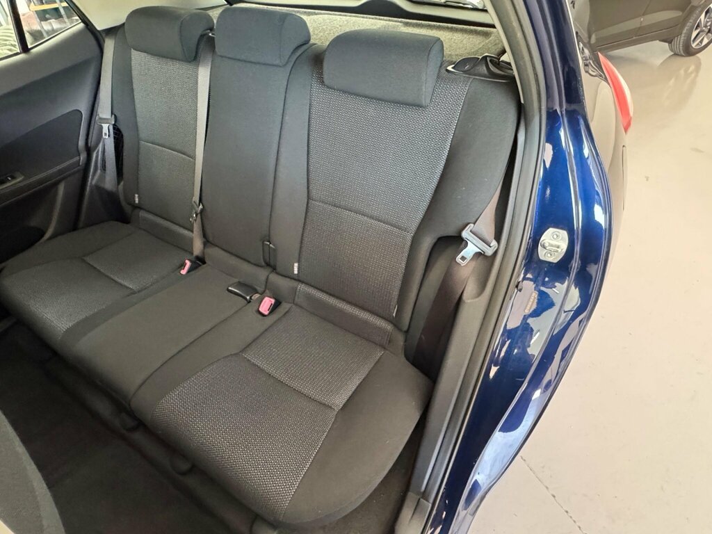 Toyota Auris Tr Valvematic Grey #55
