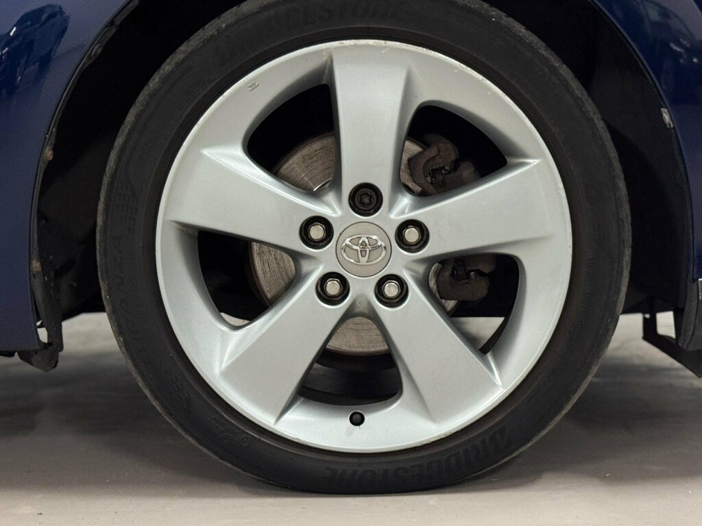 Toyota Auris Tr Valvematic Grey #47