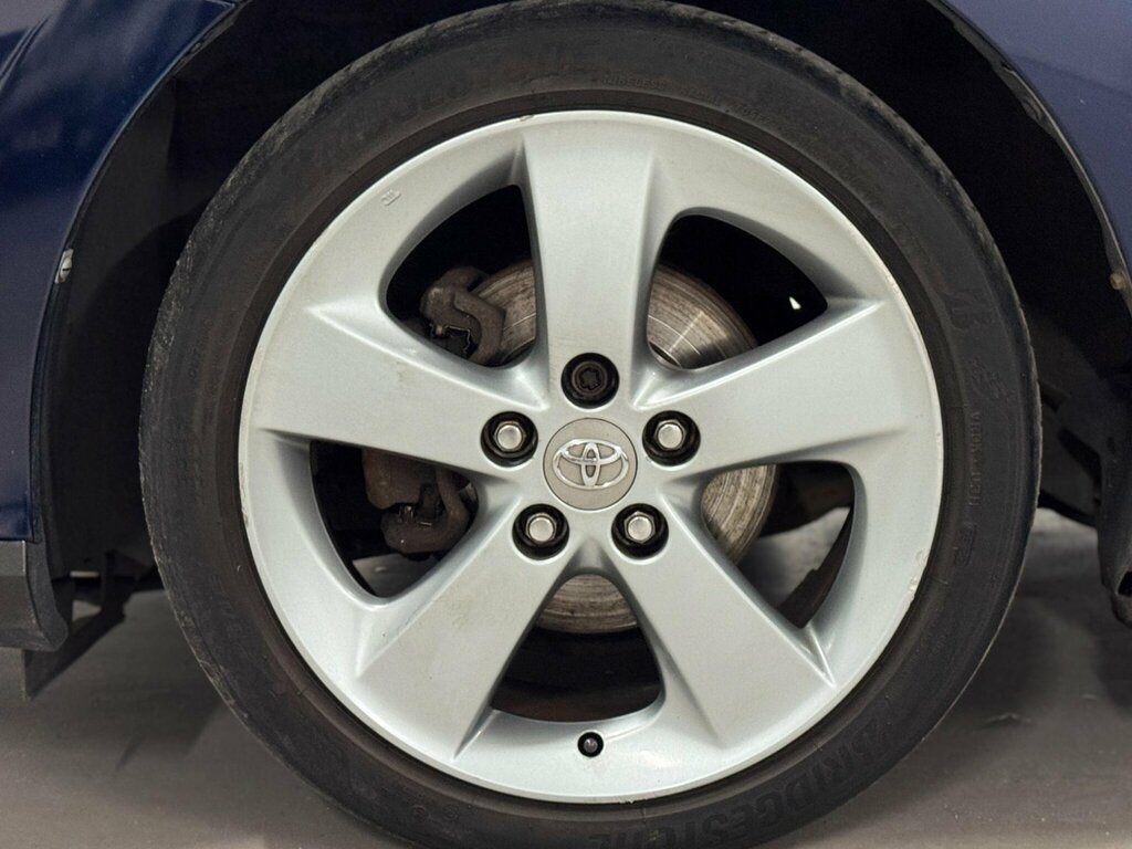 Toyota Auris Tr Valvematic Grey #14