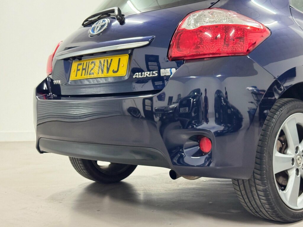 Toyota Auris Tr Valvematic Grey #51