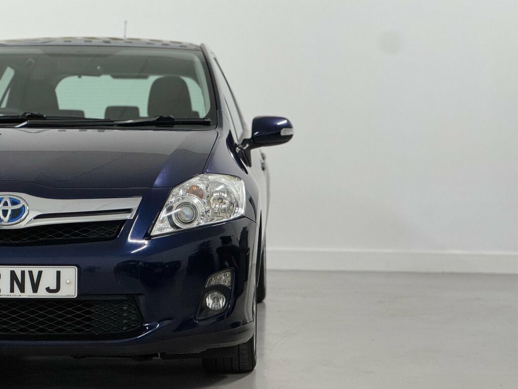 Toyota Auris Tr Valvematic Grey #36