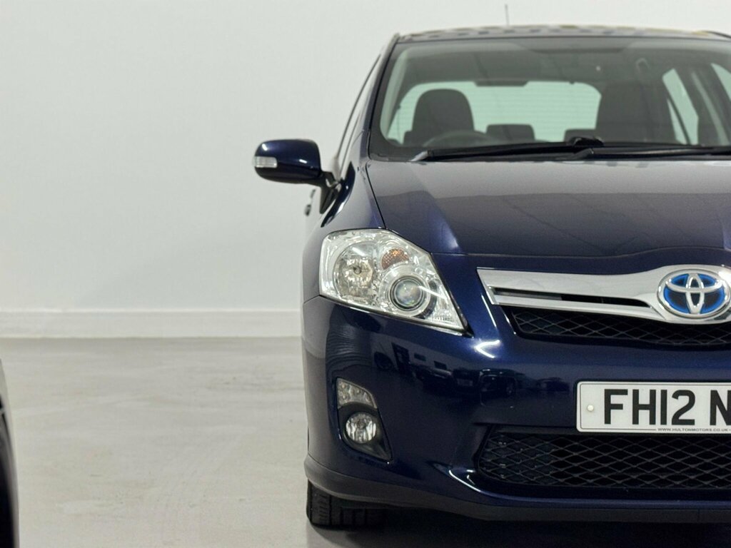 Toyota Auris Tr Valvematic Grey #37