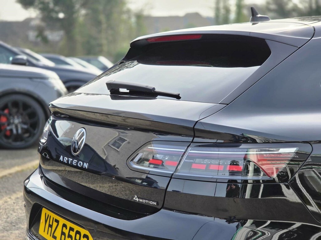 Volkswagen Arteon 2.0 Tdi R Line Shooting Brake Dsg 200 Black #20
