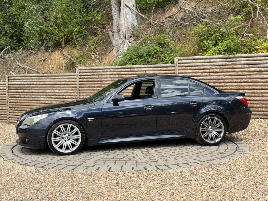 BMW 5 Series 550I V8 M Sport Euro 4 #4