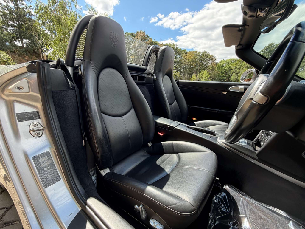 Porsche Boxster 2.9 987 Convertible 221 Gkm 25 White #36