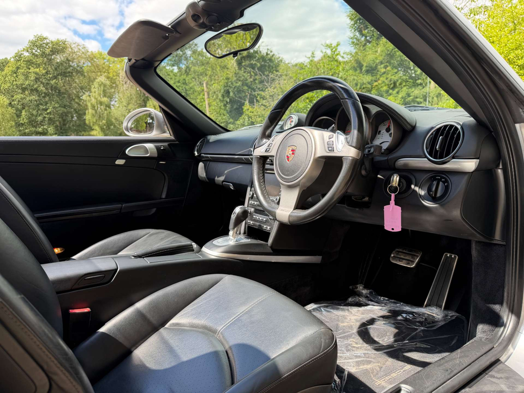 Porsche Boxster 2.9 987 Convertible 221 Gkm 25 White #37