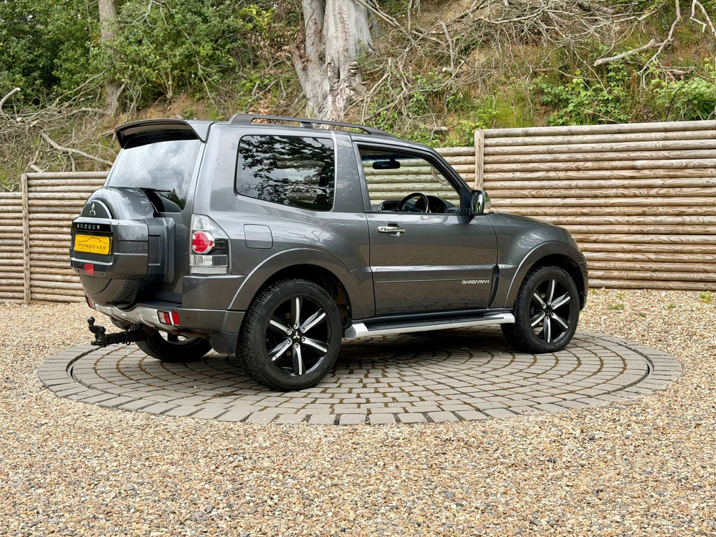 Mitsubishi Shogun Suv 3.2 Di-dc Warrior 4Wd Euro 6 Swb 201 Grey #13