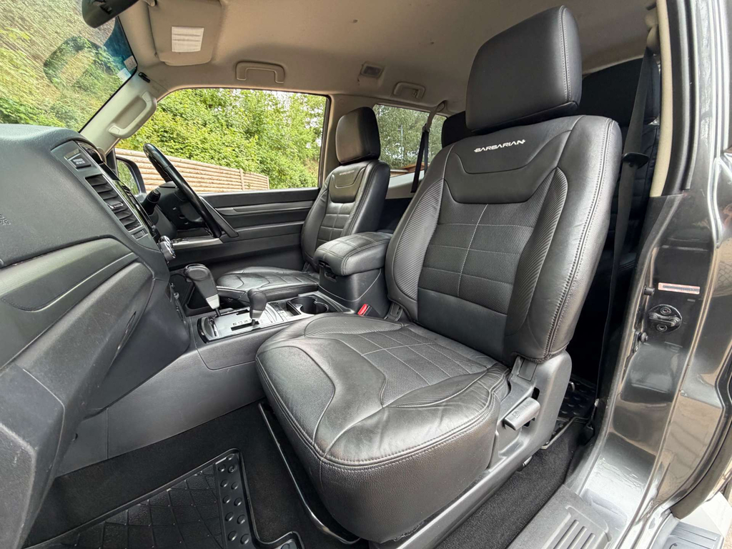 Mitsubishi Shogun Suv 3.2 Di-dc Warrior 4Wd Euro 6 Swb 201 Grey #21