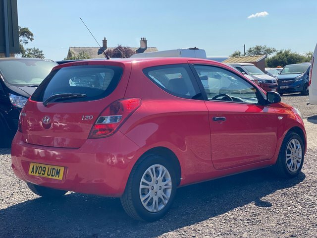 Hyundai I20 1.2 Classic Euro 4 Red #4