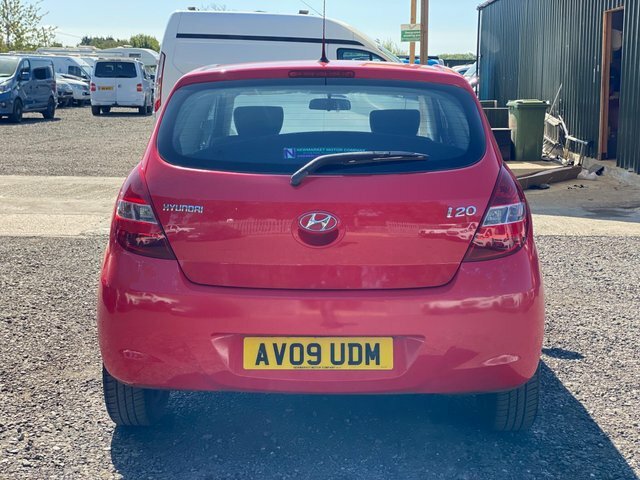 Hyundai I20 1.2 Classic Euro 4 Red #18