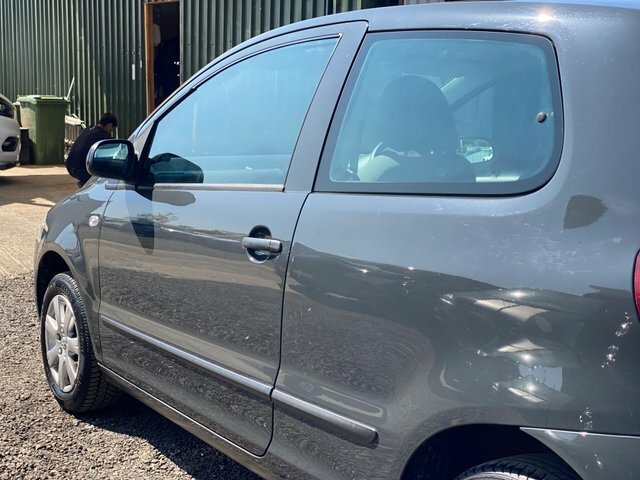Volkswagen Fox 1.2 6V Hatchback Euro 4 55 Ps Grey #25