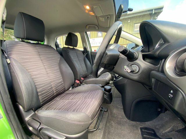 Mazda 2 2008 1.5 Sport 102 Bhp Mot Service Good 1St Car Silver #31