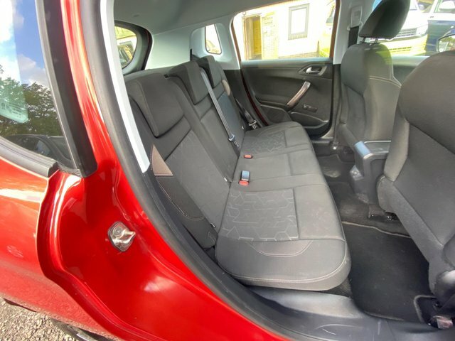 Peugeot 2008 1.2 Vti Allure  #38
