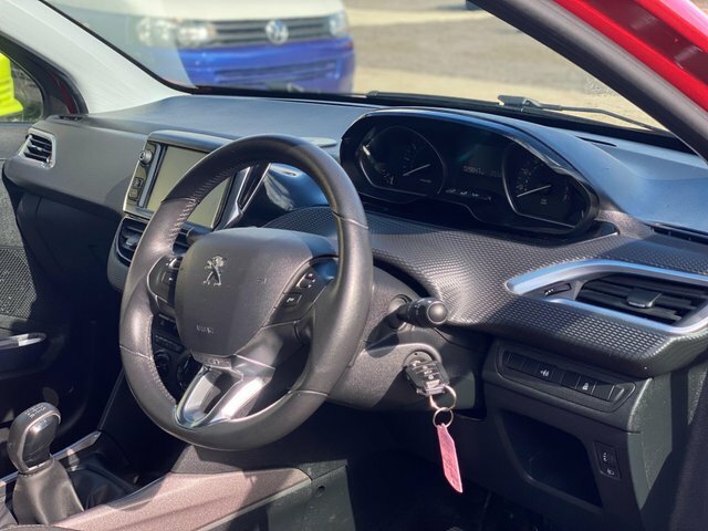Peugeot 2008 1.2 Vti Allure  #7