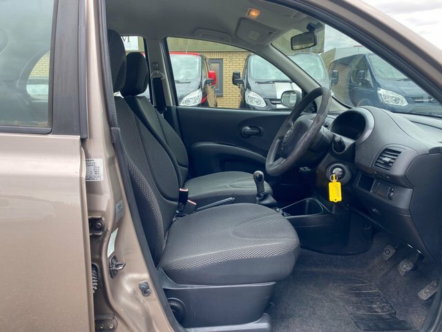 Nissan Micra 1.2 16V Visia Beige #5