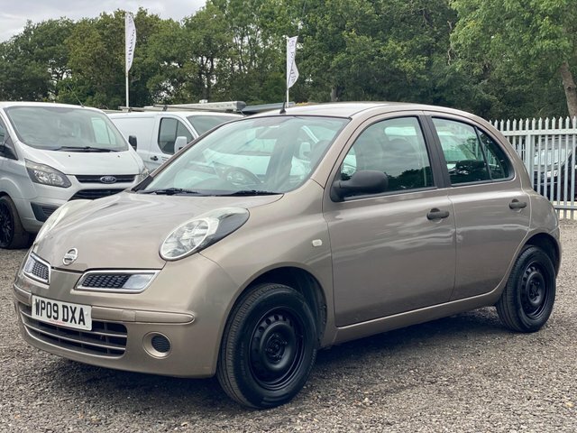 Nissan Micra 1.2 16V Visia Beige #2