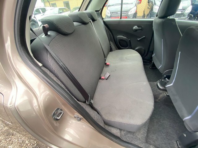 Nissan Micra 1.2 16V Visia Silver #9