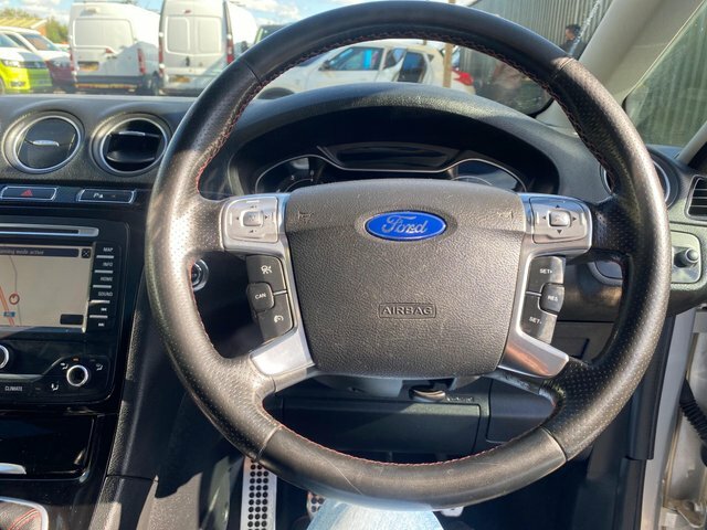 Ford S-Max 1.6T Ecoboost Zetec Mpv Euro 5 Black #36