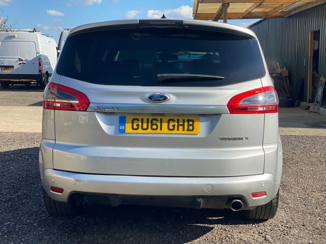 Ford S-Max 1.6T Ecoboost Zetec Mpv Euro 5 Black #18