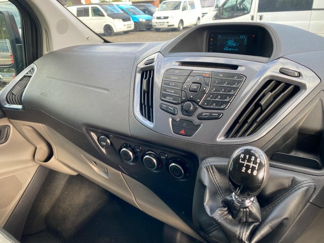Ford Tourneo Custom 2.2 300 Tdci Zetec Silver #51
