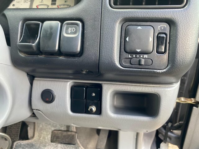 Mazda Bongo Van With Windows Grey #51
