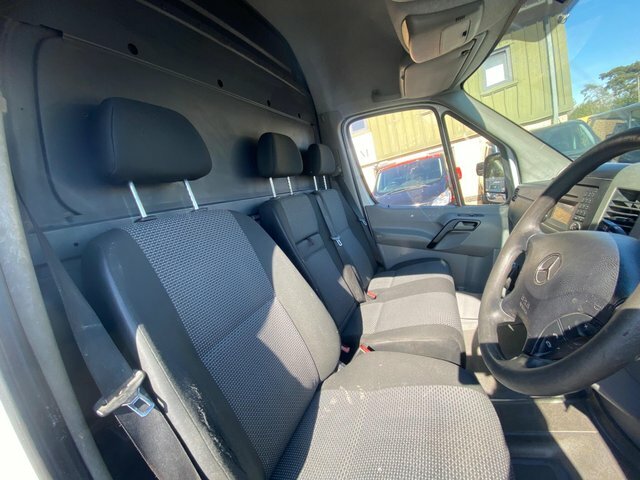 Mercedes-Benz Sprinter 2.1 313 Cdi Rwd L2 White #4