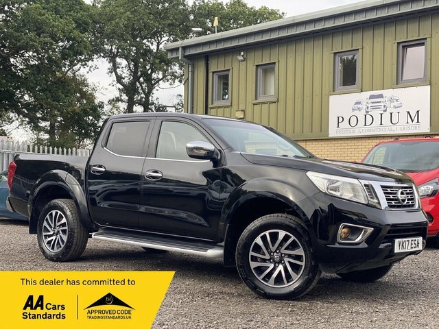 Nissan Navara 2.3 Dci Acenta 4Wd Euro 6 S S Black