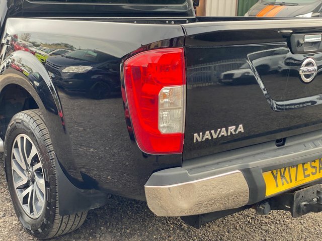 Nissan Navara Double Cab Pick Up Tekna 2.3Dci 190 4Wd White #28