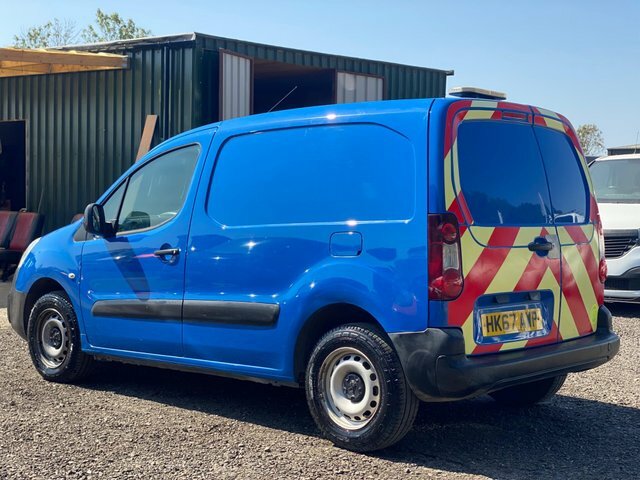 Peugeot Partner 625 Bluehdi 75 L1h1 Professional Swb Low Roof 170 White #3