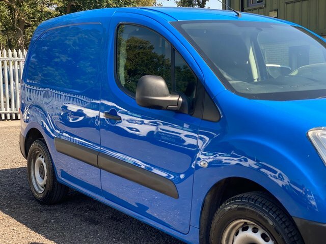 Peugeot Partner 625 Bluehdi 75 L1h1 Professional Swb Low Roof 170 White #19