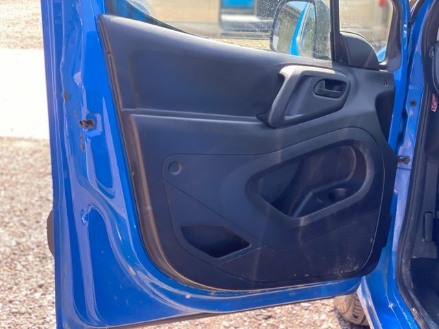 Peugeot Partner 625 Bluehdi 75 L1h1 Professional Swb Low Roof 170 White #37