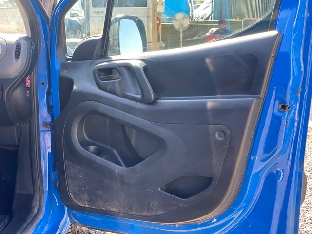 Peugeot Partner 625 Bluehdi 75 L1h1 Professional Swb Low Roof 170 White #33