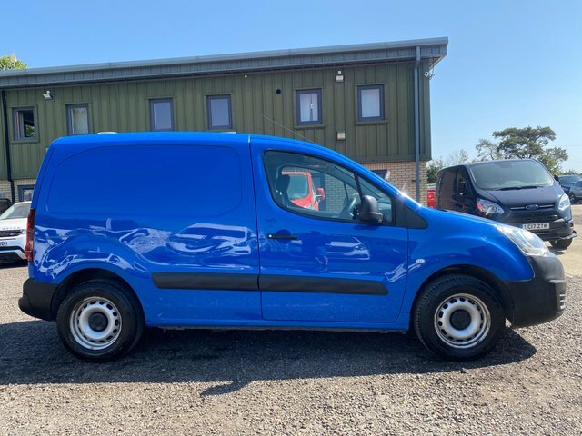 Peugeot Partner 625 Bluehdi 75 L1h1 Professional Swb Low Roof 170 White #17