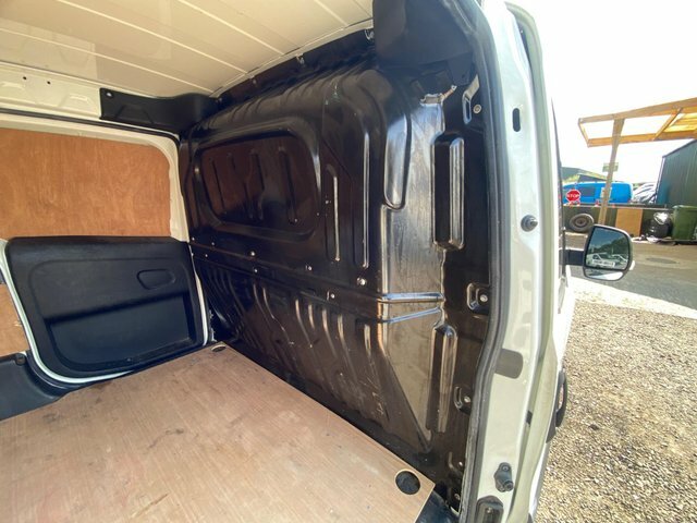 Vauxhall Combo Panel Van White #10