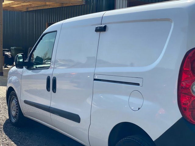 Vauxhall Combo Panel Van White #29