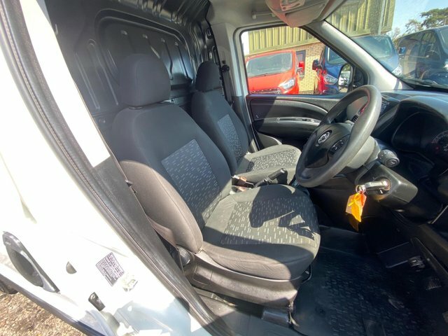 Vauxhall Combo Panel Van White #32