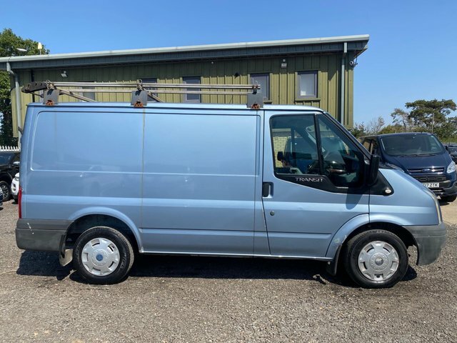 Ford Transit Custom Panel Van Yellow #3