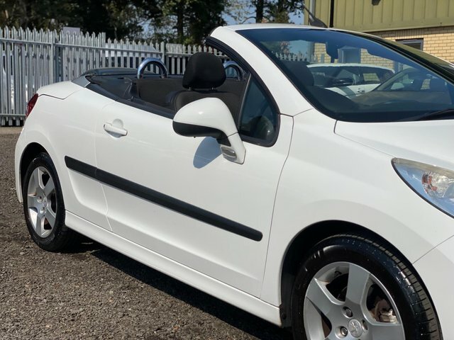 Peugeot 207 CC Cc 1.6 Vti Roland Garros Euro 5 White #24