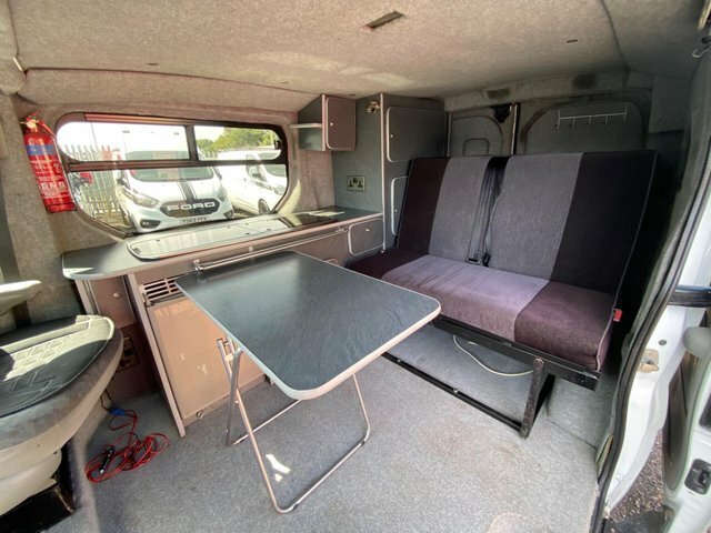 Renault Trafic 2.0 Rr Bedsinkstovewindowsfridge White #2