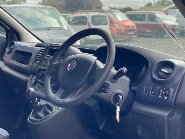 Vauxhall Vivaro 1.6 Cdti 2900 L1 H1 Euro 6 White #5