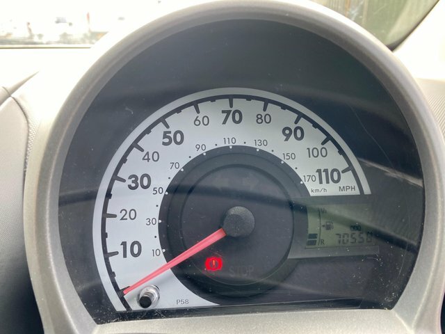 Peugeot 107 1.0 12V Urban Euro 4 Red #6