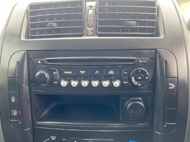 Citroen Dispatch Panel Van White #35