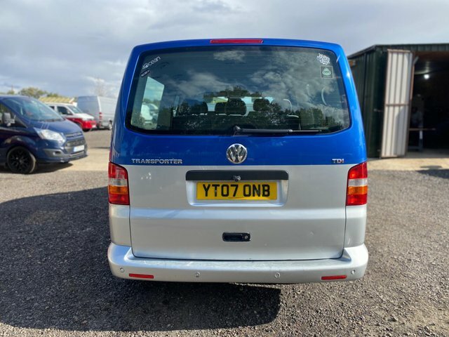 Volkswagen Transporter Shuttle T30 Se Silver #15