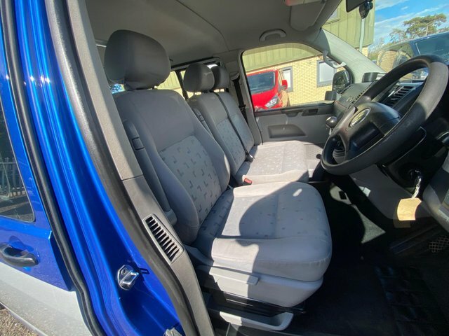 Volkswagen Transporter Shuttle T30 Se Silver #25