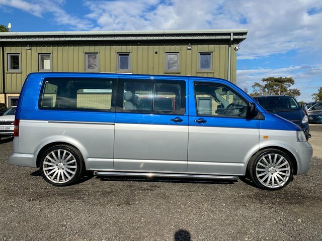Volkswagen Transporter Shuttle T30 Se Silver #16