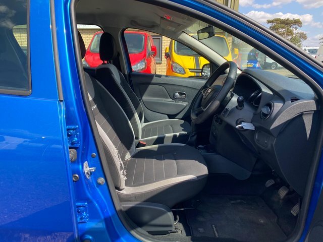 Dacia Sandero Stepway 0.9 Tce Ambiance Euro 6 S S Blue #5