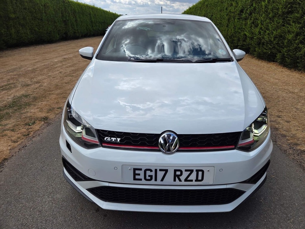 Volkswagen Polo 1.8 Tsi Gti Dsg White #2