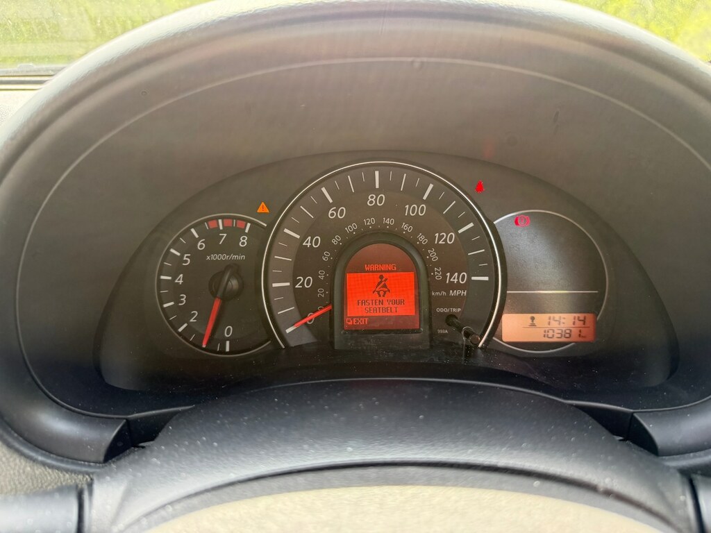 Nissan Micra 0.9 Ig-t Acenta Silver #20