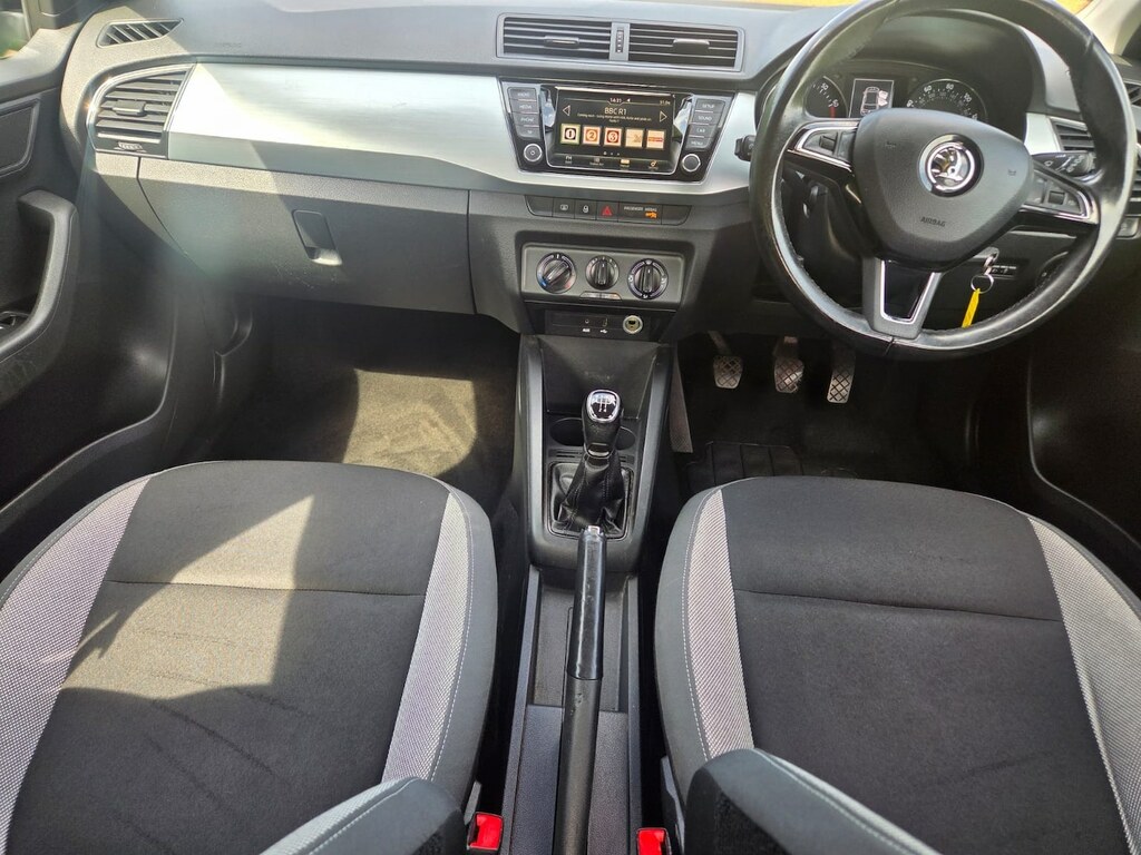 Skoda Fabia Colour Edition Tsi 5-Door Blue #8