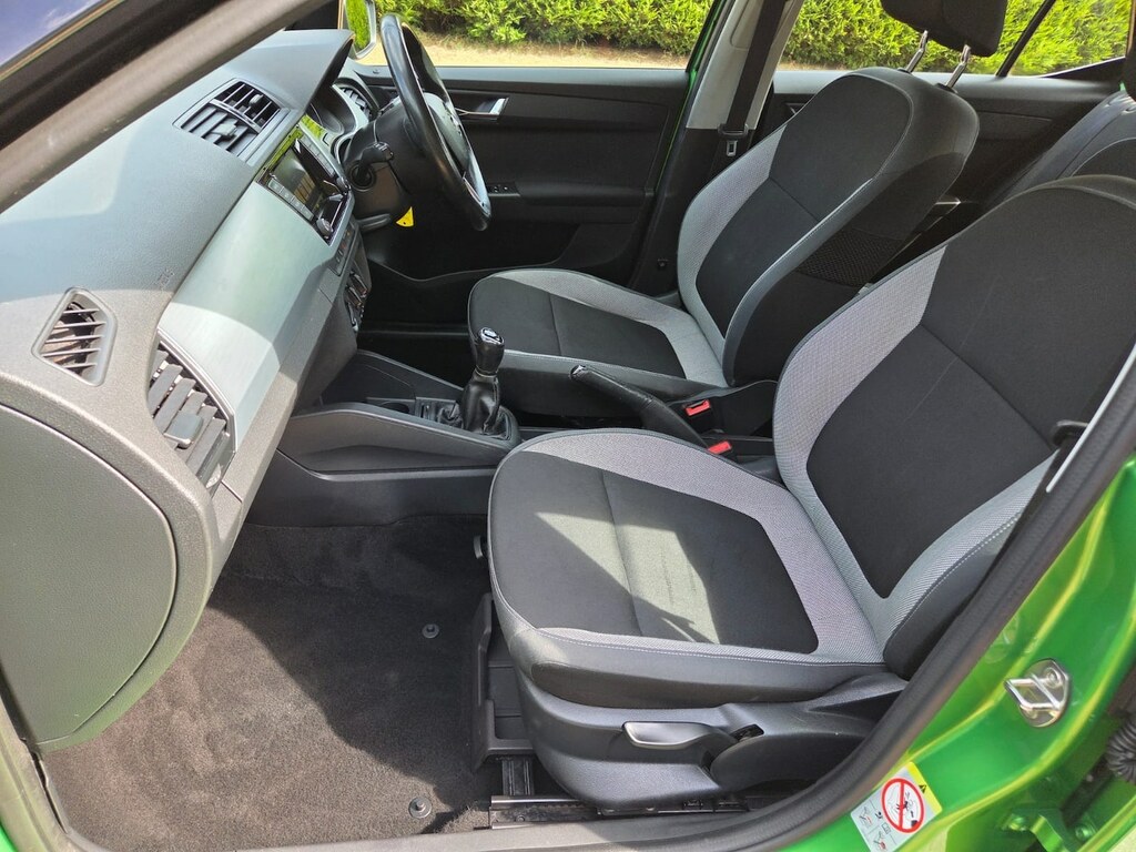 Skoda Fabia Colour Edition Tsi 5-Door Blue #10